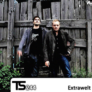 File:2012-07-20 - Extrawelt - Astropolis 18 (Tsugi Podcast 244).jpg