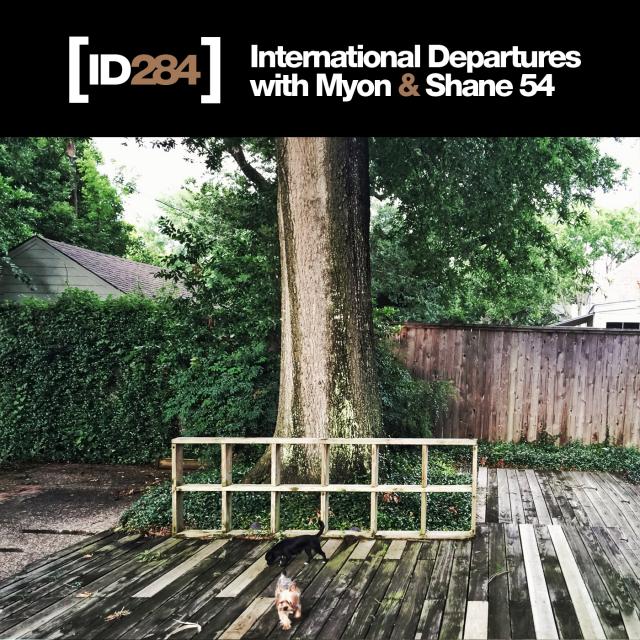 File:2015-06-17 - Myon & Shane 54 - International Departures 284.jpg