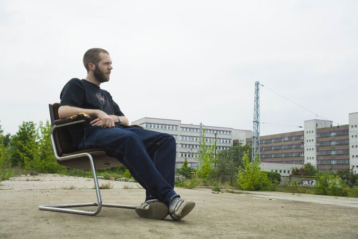File:2008 - Alex Smoke -4.jpg