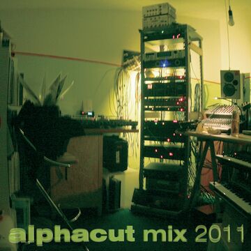 2011-08-29 - LXC - Alphacut Mix 2011.jpg