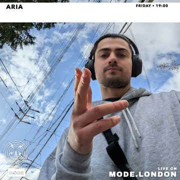 2026-06 - Aria - Mode London.webp