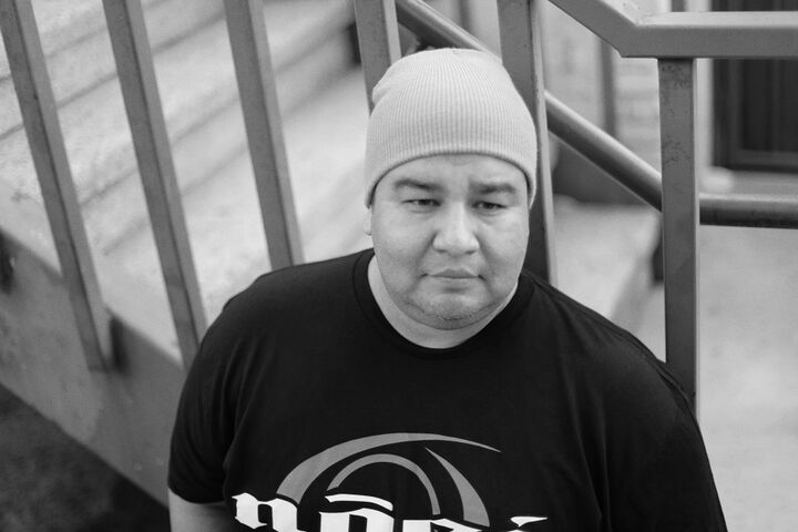 File:Cole Medina - press.jpg