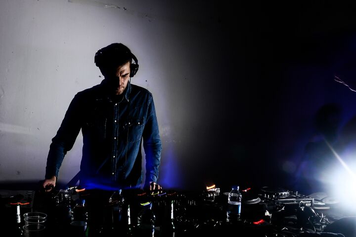 File:DJ Deep - Press.jpg
