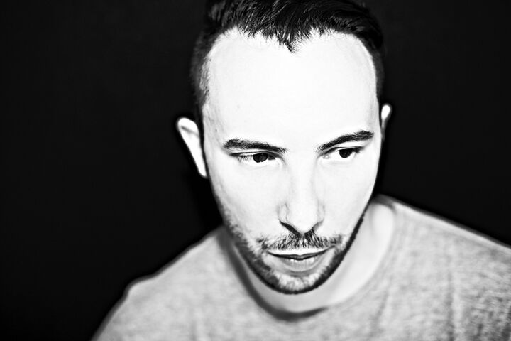 File:Franck Roger - press 2.jpg