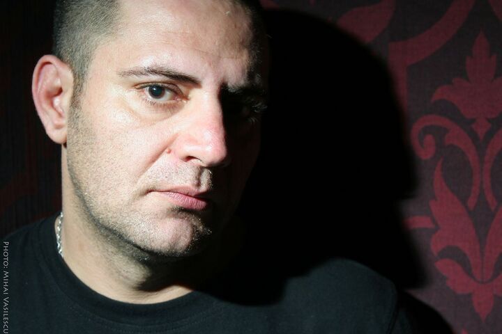 File:Rosario Internullo -press 1.jpg
