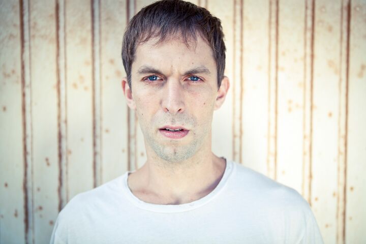 File:Shaun Reeves - press 5.jpg